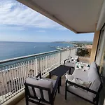 Tour Mediterranee 10e Etage T2 38m2 Appartement Fréjus