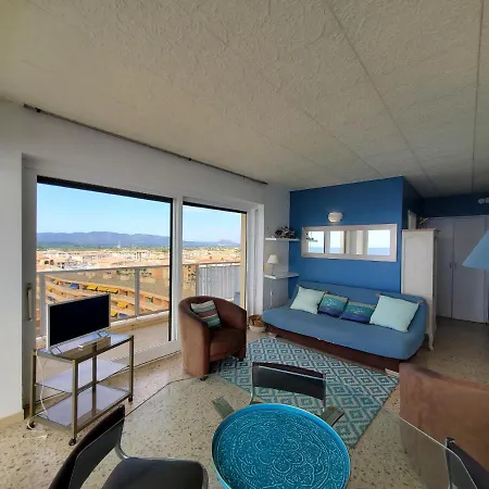 Apartmán Tour Mediterranee 10e Etage T2 38m2 *