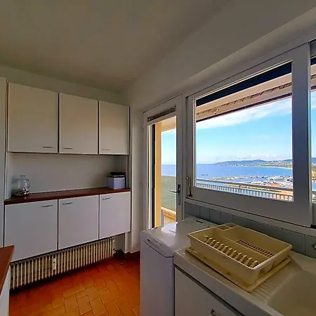 Tour Mediterranee 10e Etage T2 38m2 Lägenhet