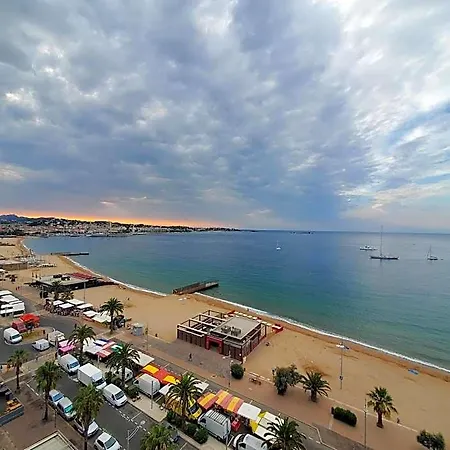 아파트 Tour Mediterranee 10e Etage T2 38m2 Fréjus